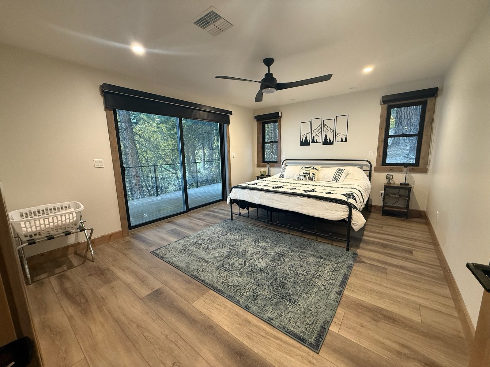 Updated bathroom in Eagle's Bluff Lakeside House — 3 bathrooms total