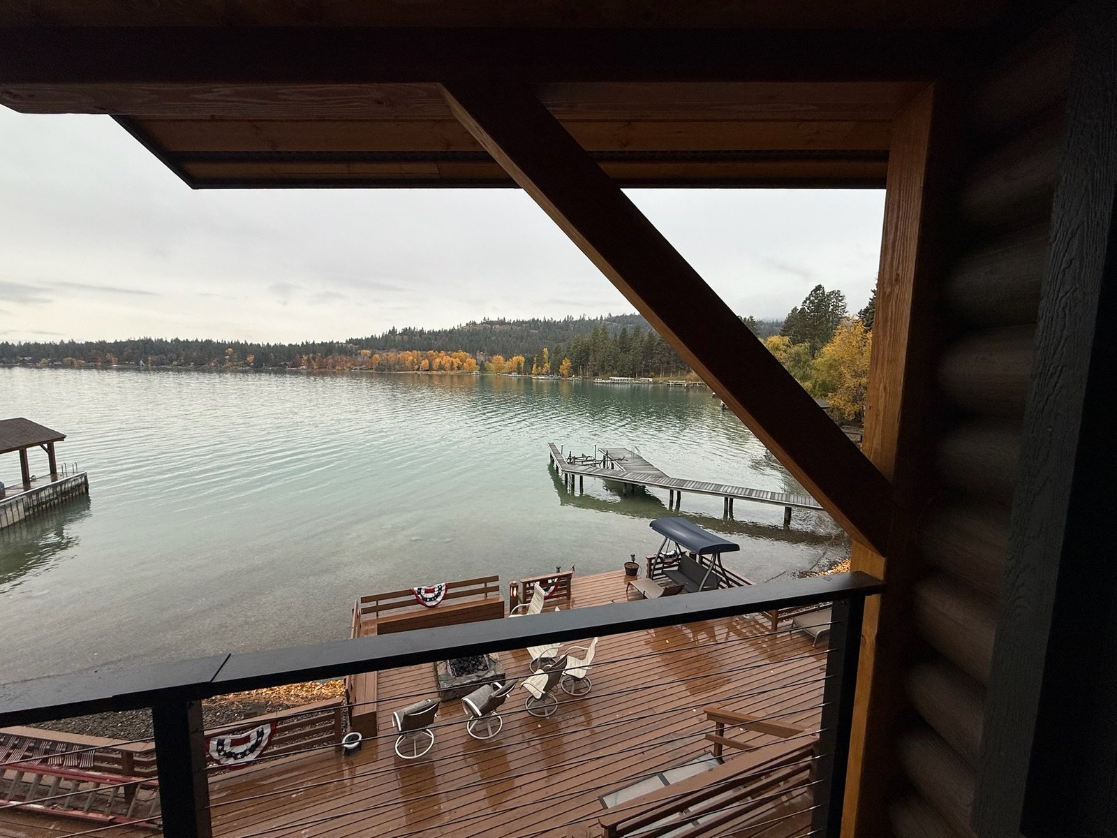 Open living space in Eagle's Bluff Lakeside House with lake views